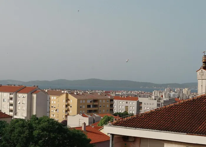 Apartment Ivoni Seaview