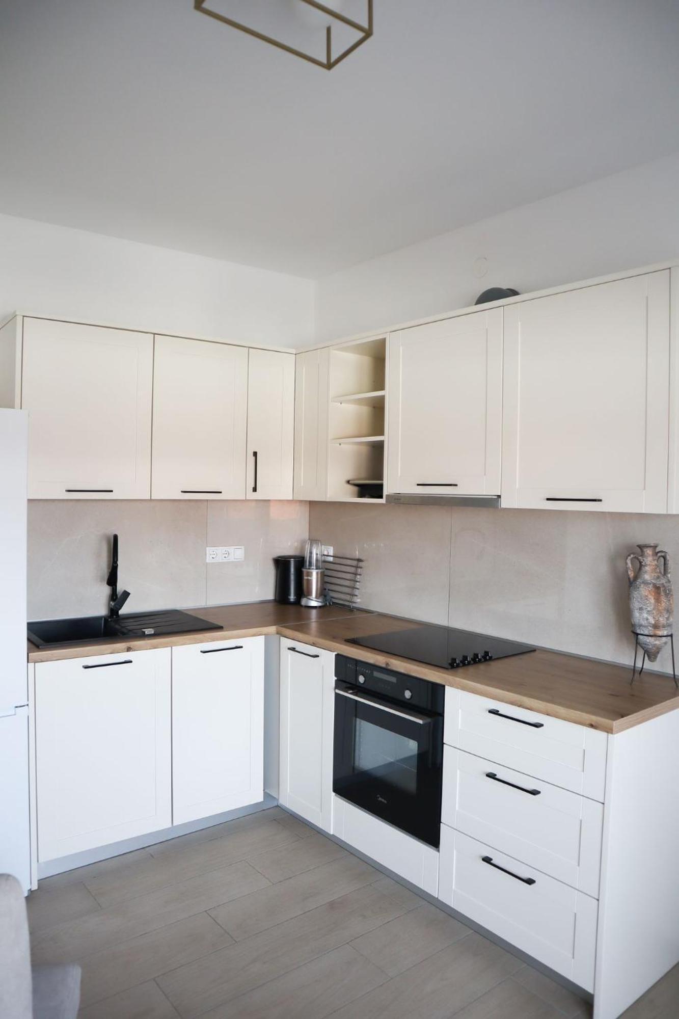 Apartman Ivoni Seaview *