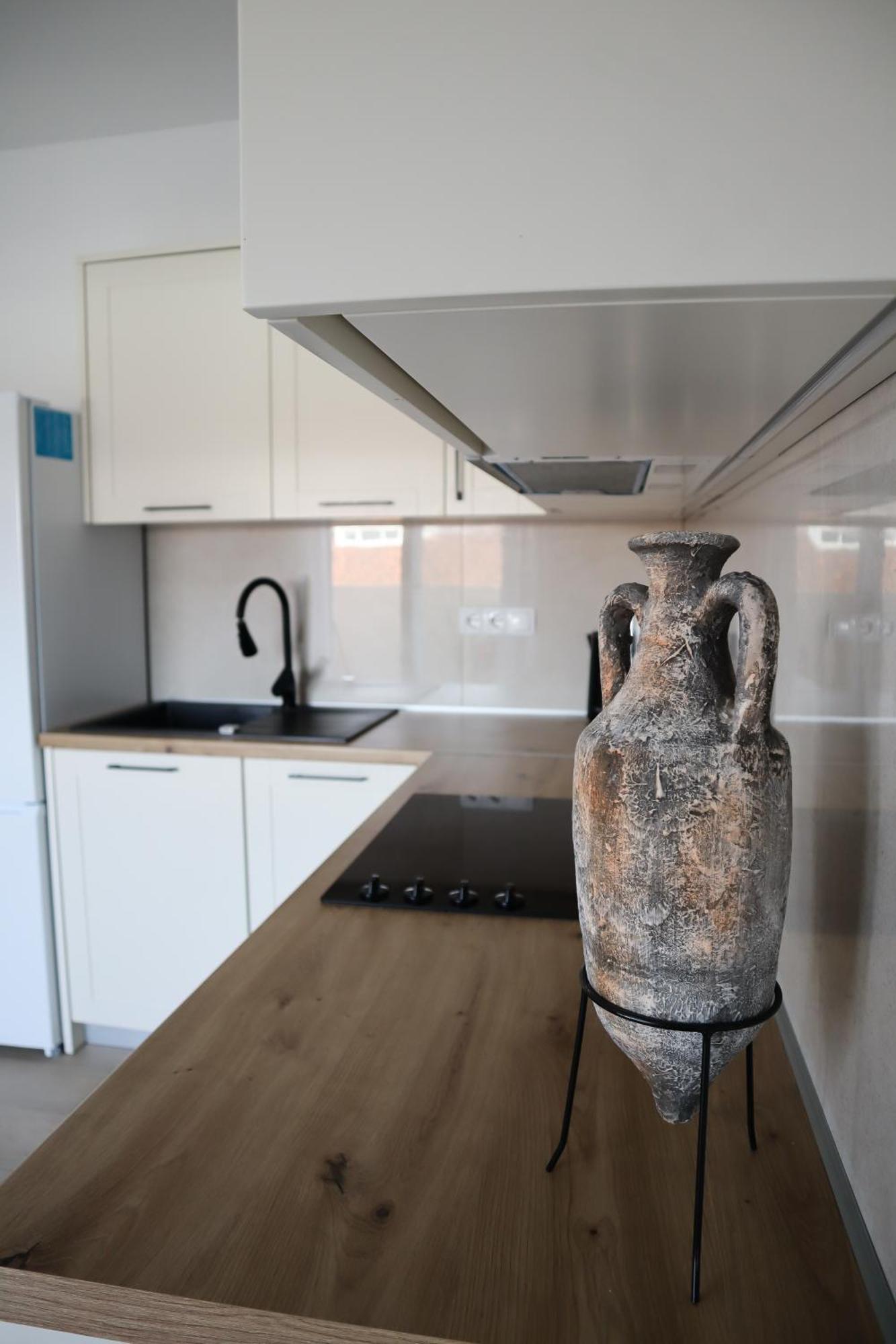 Ivoni Seaview Apartman Zára