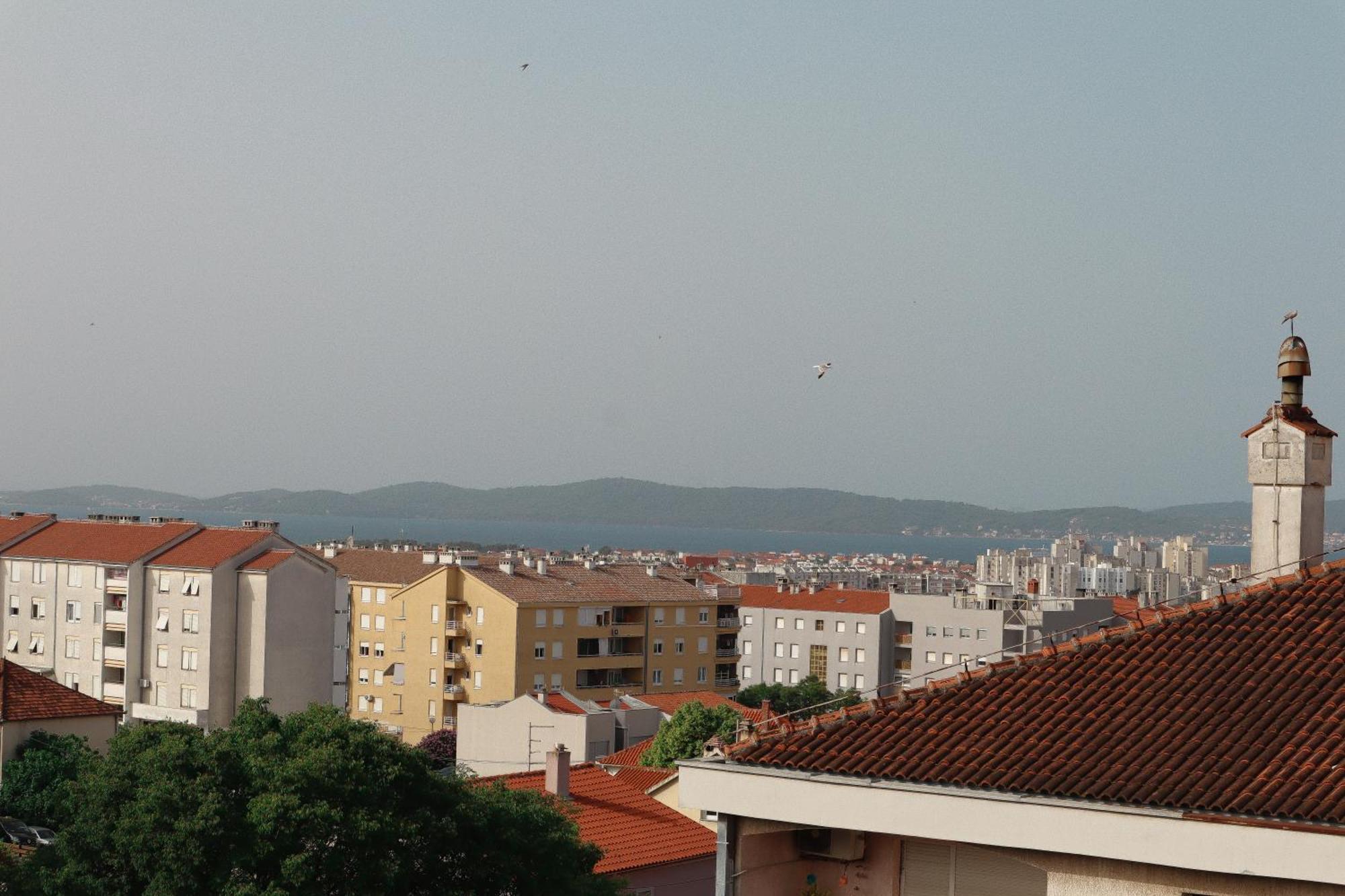 Ivoni Seaview Apartment *